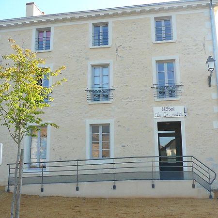 Hotel Le Saint Aubin Chevillé Εξωτερικό φωτογραφία