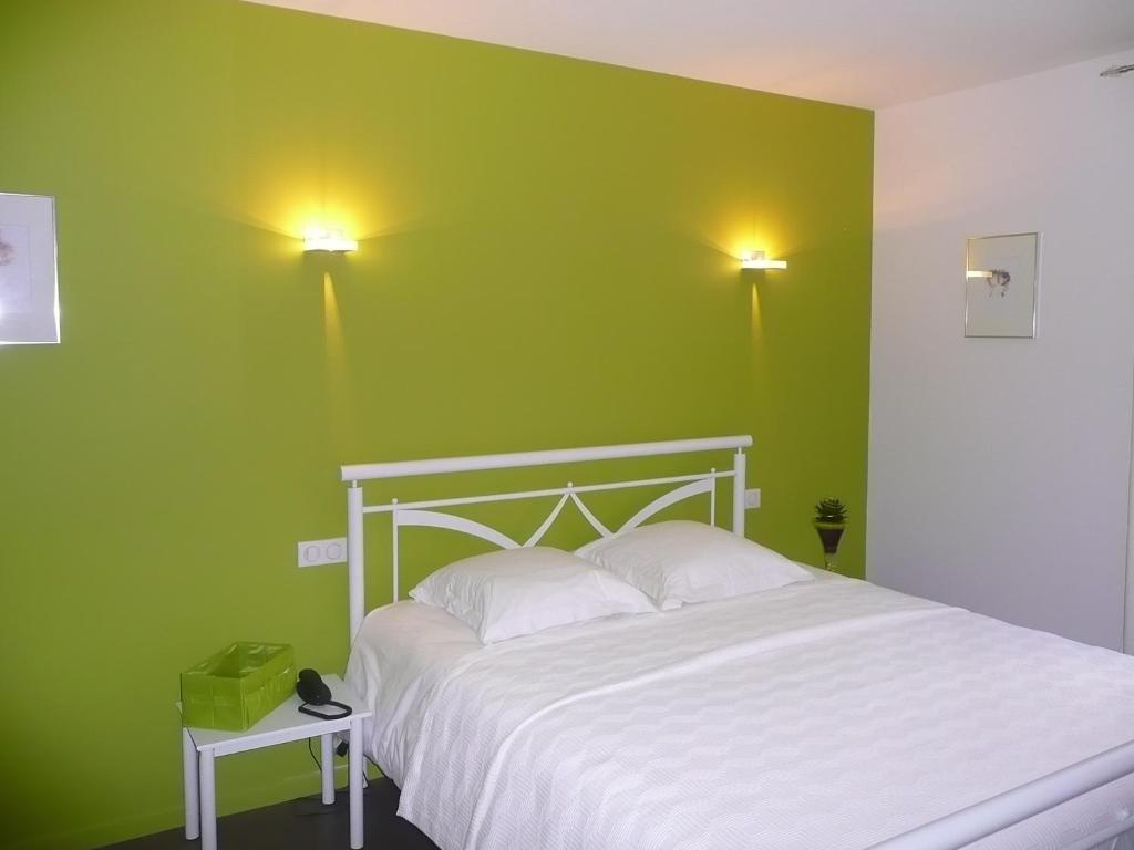 Hotel Le Saint Aubin Chevillé Δωμάτιο φωτογραφία