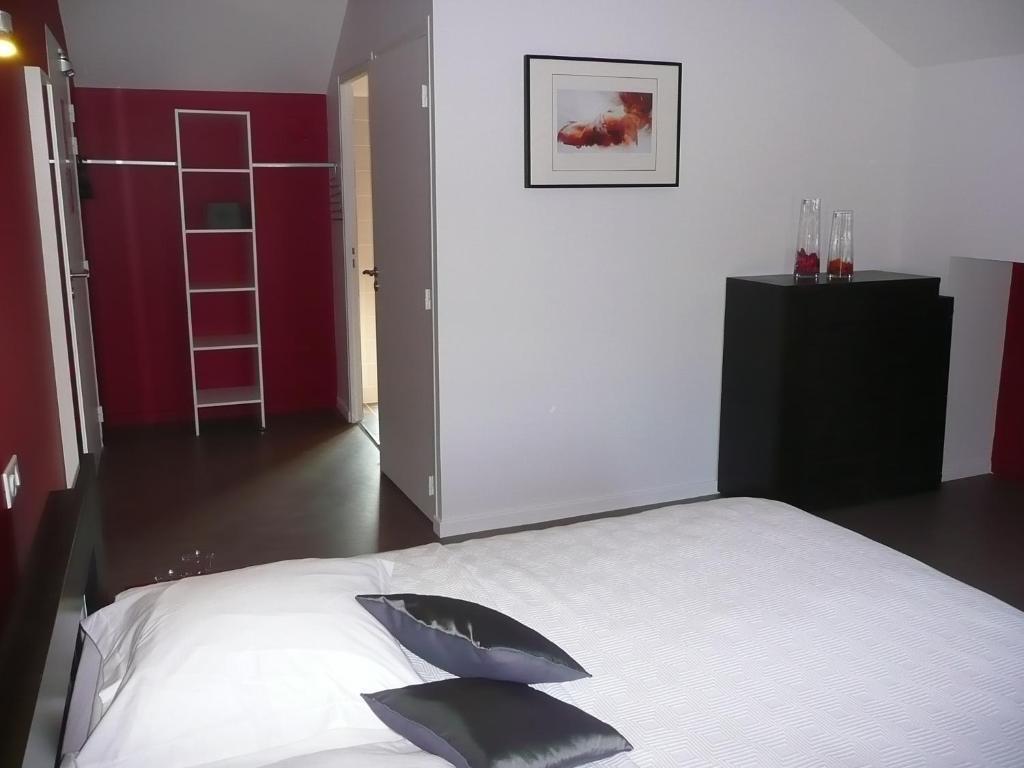 Hotel Le Saint Aubin Chevillé Δωμάτιο φωτογραφία