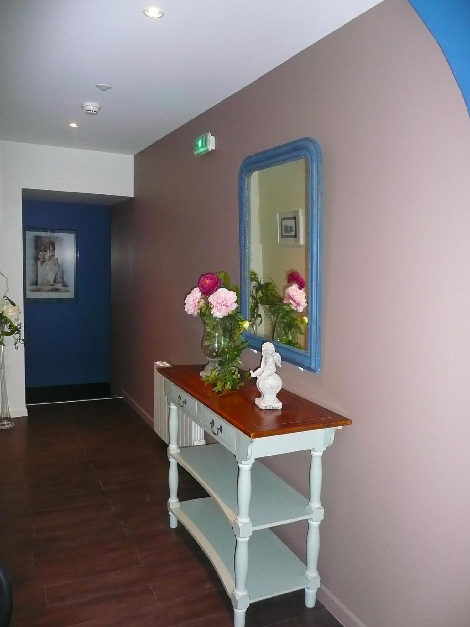 Hotel Le Saint Aubin Chevillé Εξωτερικό φωτογραφία